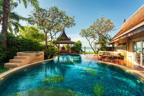 Na Chom Thian Villa | Gala Beachfront Villa