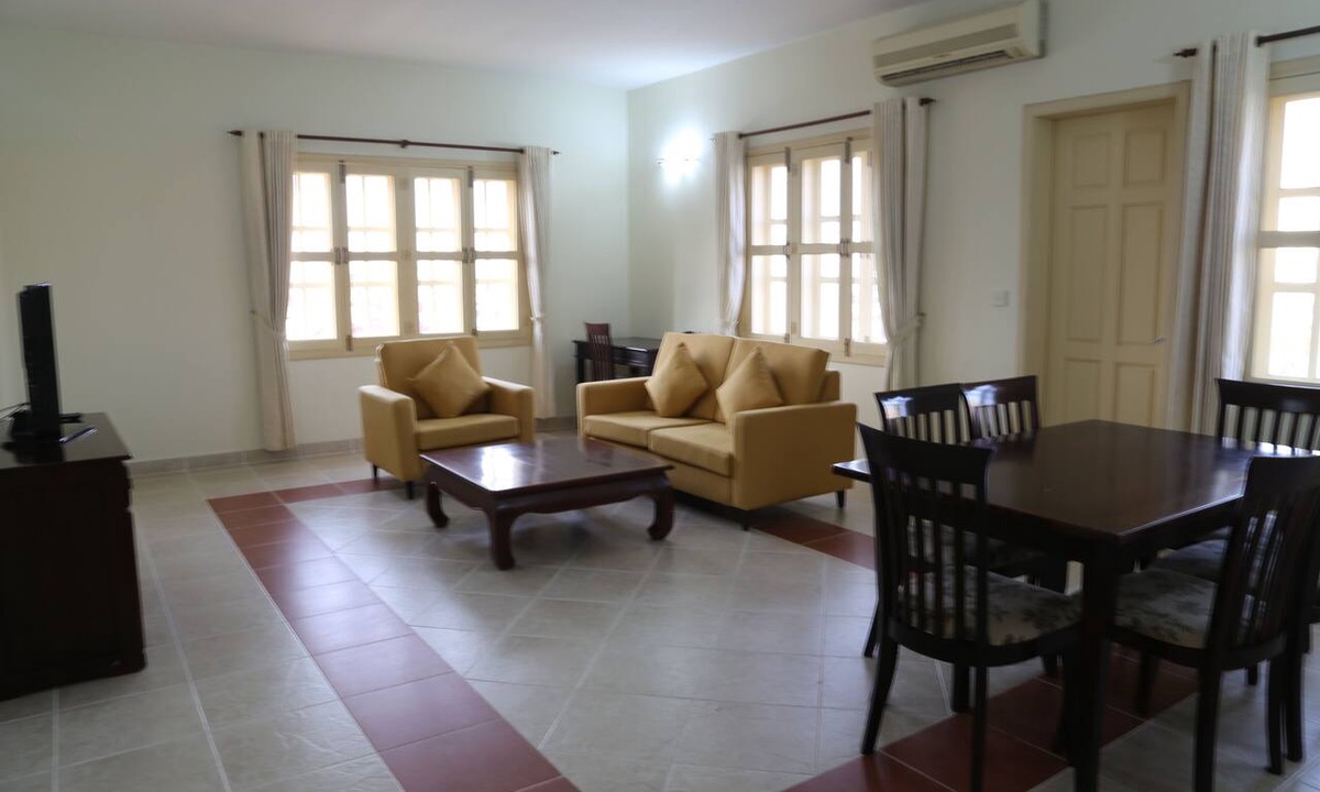Tuol Kouk Hotel | Grand Residence