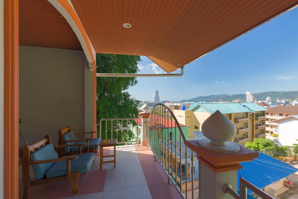 Nanai Road Hotel | Grand View