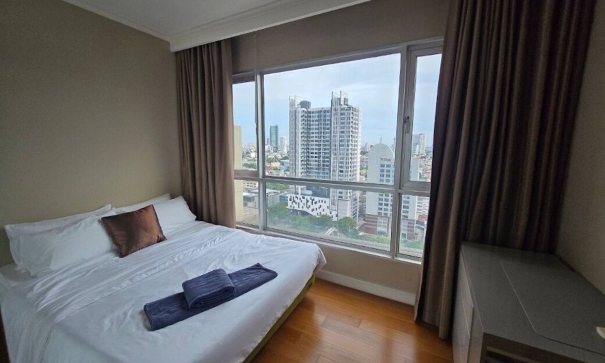 Khlong Ton Sai Condo | Hive Taksin Sathorn