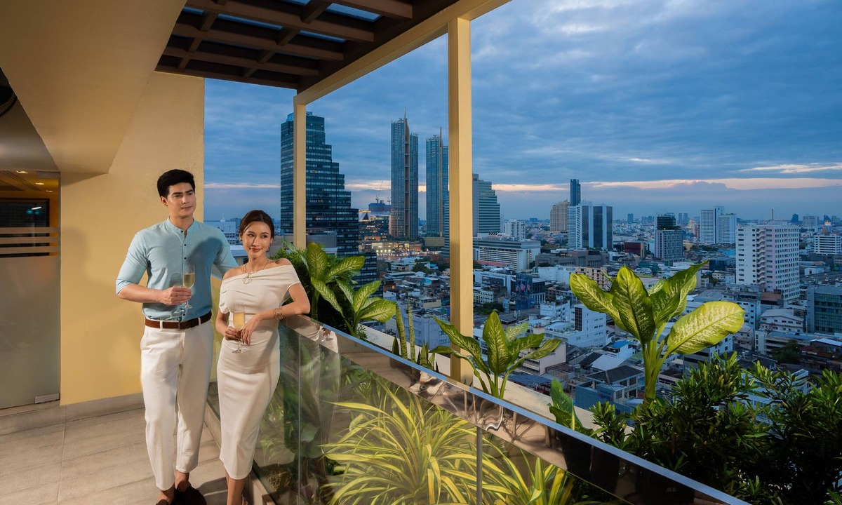 Bang Rak Hotel | Holiday Inn Bangkok Silom by IHG