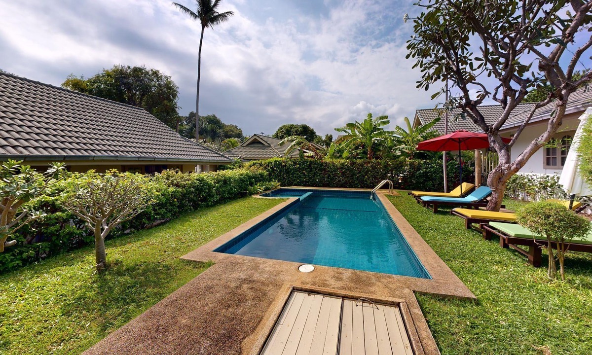 Moo 5 House | Holiday villa with garden, barbecue and terrace