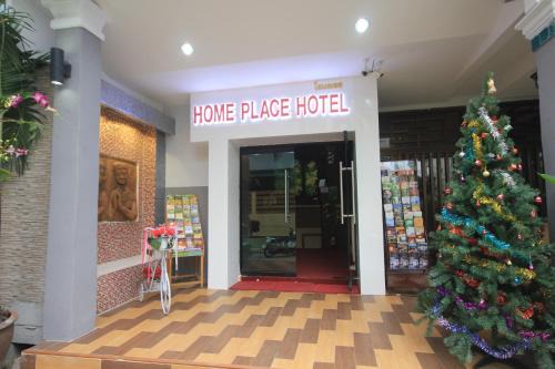 Thapae Hotel | Home Place Hotel