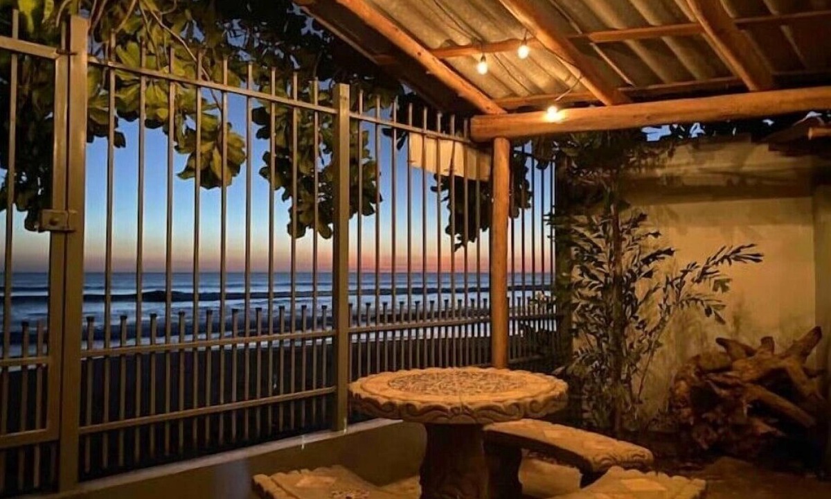 Carazo House | Huehuete Beach Oceanfront Casitas
