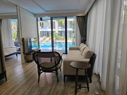 Hua Hin Apartment | InterContinential Residences Hua Hin 3 Beds 2 Baths Pool Access