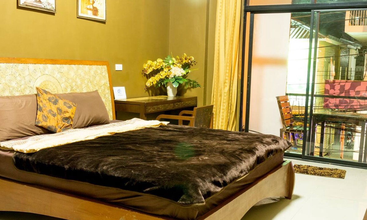 Sri Phum Hostel | Iris hostel