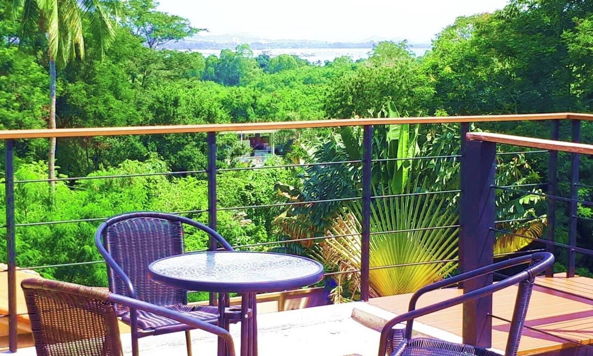 Ban Saiyuan Apartment | Jasmine Seaview 'B' Friendly Guest House