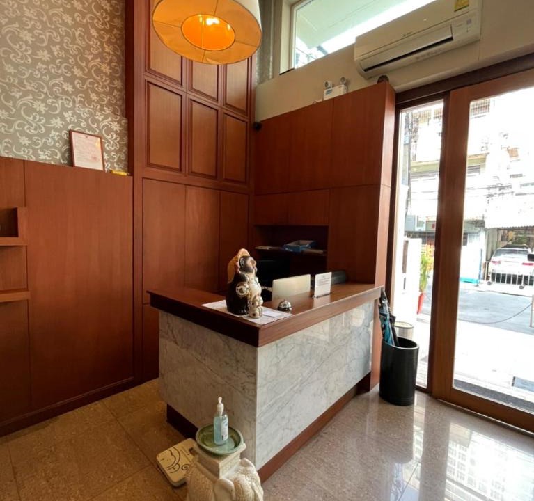 Sukhumvit Hotel | Jhouse Thonglor