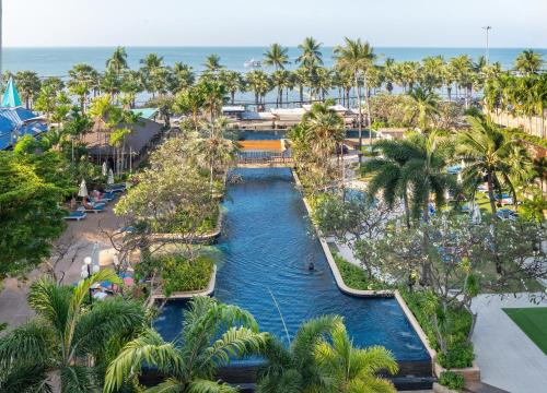 Jomtien Hotel | Jomtien Palm Beach Hotel & Resort - Family-Friendly