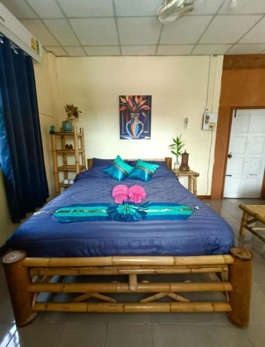 Thong Sala Apartment | June Guest House 1