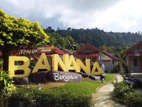 Khuekkhak Hotel | Khaolak Banana Bungalow