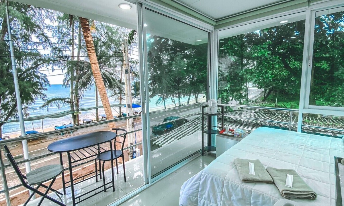 Sanamchai House | Khung Wimarn Beach Home