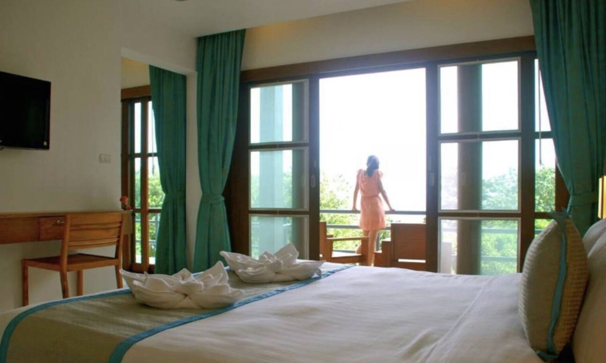 Koh Tao Apartment | Koh Tao Family Room A/C with ABF
