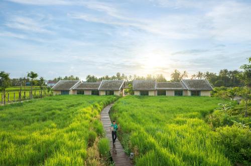 Traeuy Kaoh Hotel | Komsan Kampot Resort