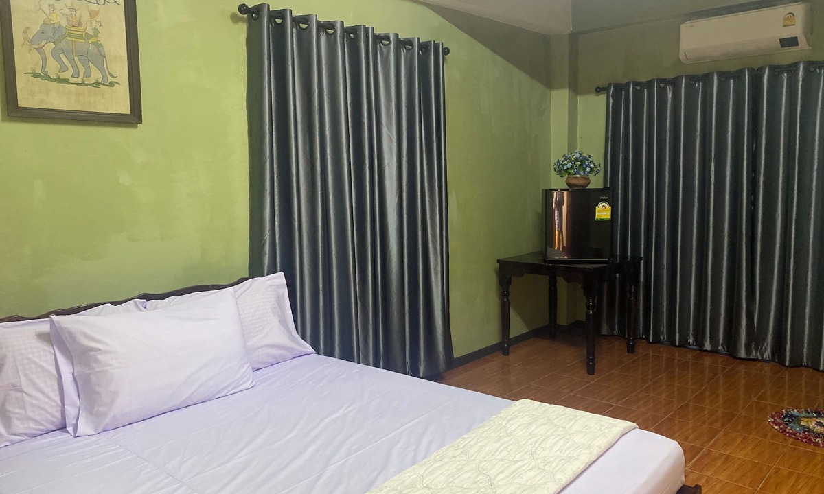 Lamphun Hotel | KumJawJomKaew