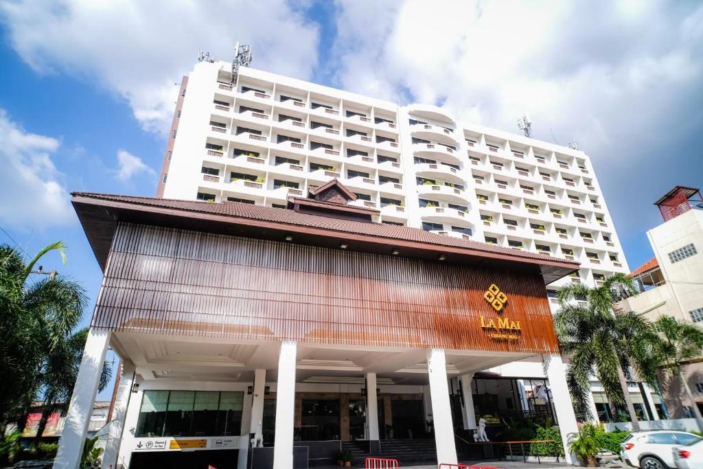 Wat Ket Hotel | La Mai Hotel Chiangmai