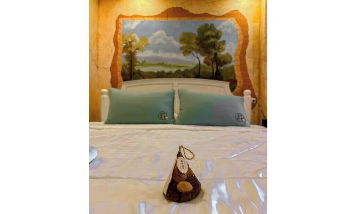 Mueang Samut Prakan District Villa | LARGE PRIVATE VILLA NEAR BANGKOK FOR UPTO 32 PAX