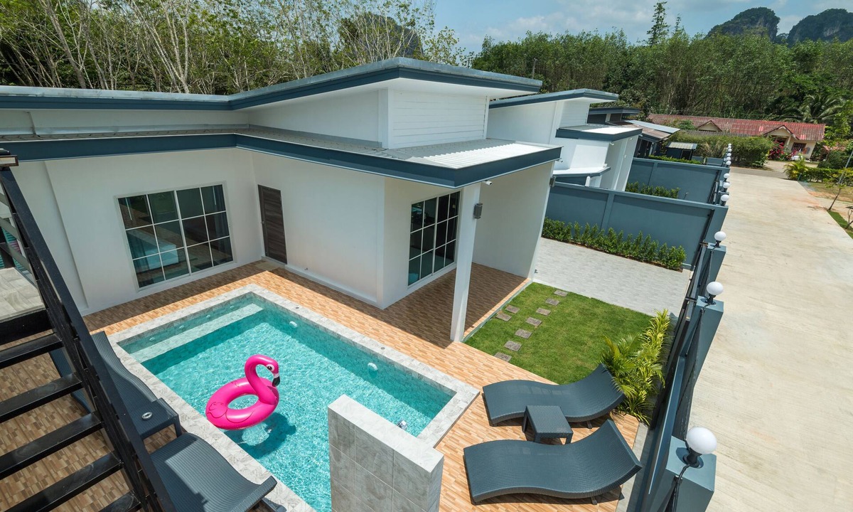 Krabi Villa | Lark Pool Villa Krabi (3 BDR) - 5 min from the beach.
