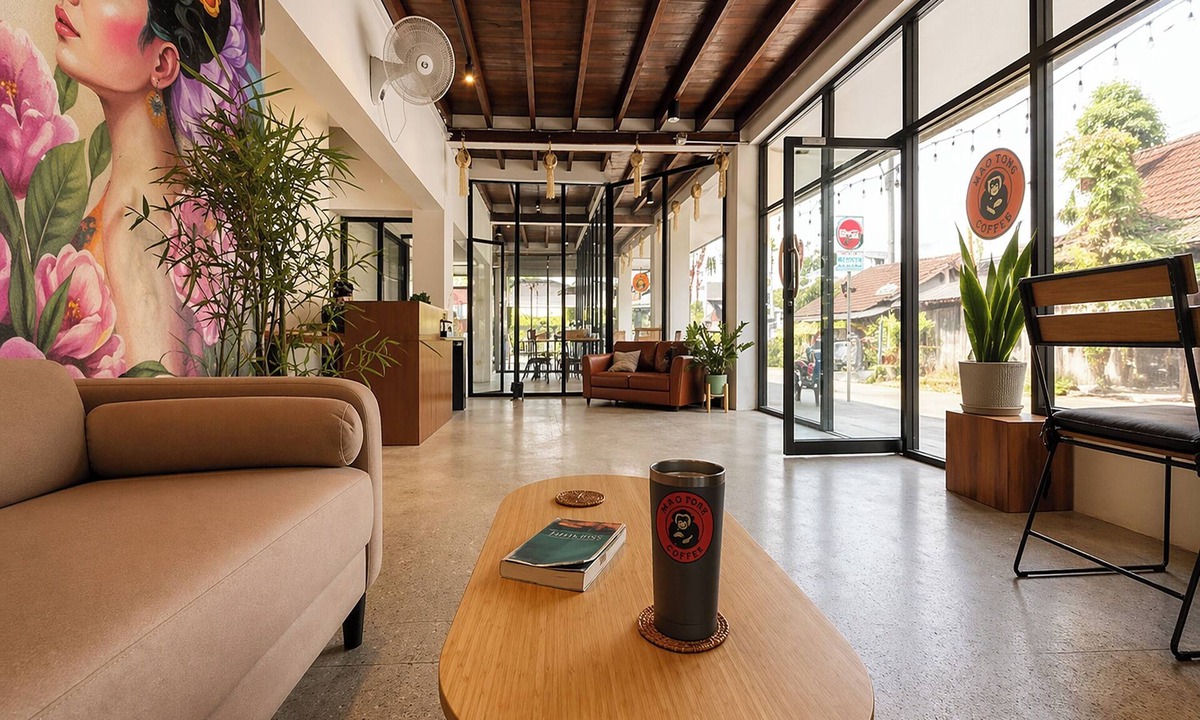 Wua Lai Hostel | Lazy Gibbon 2 Chiang Mai - Haiya