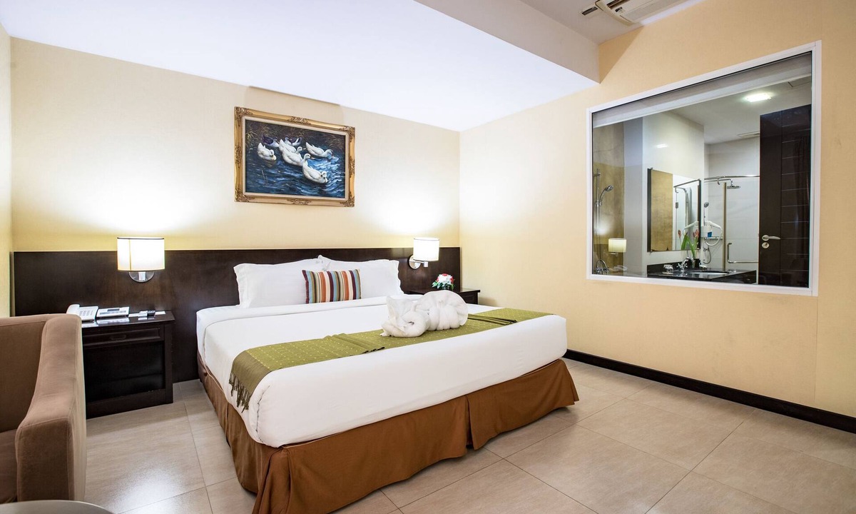 Nong Ya Plong Hotel | Leaves Valley Resort
