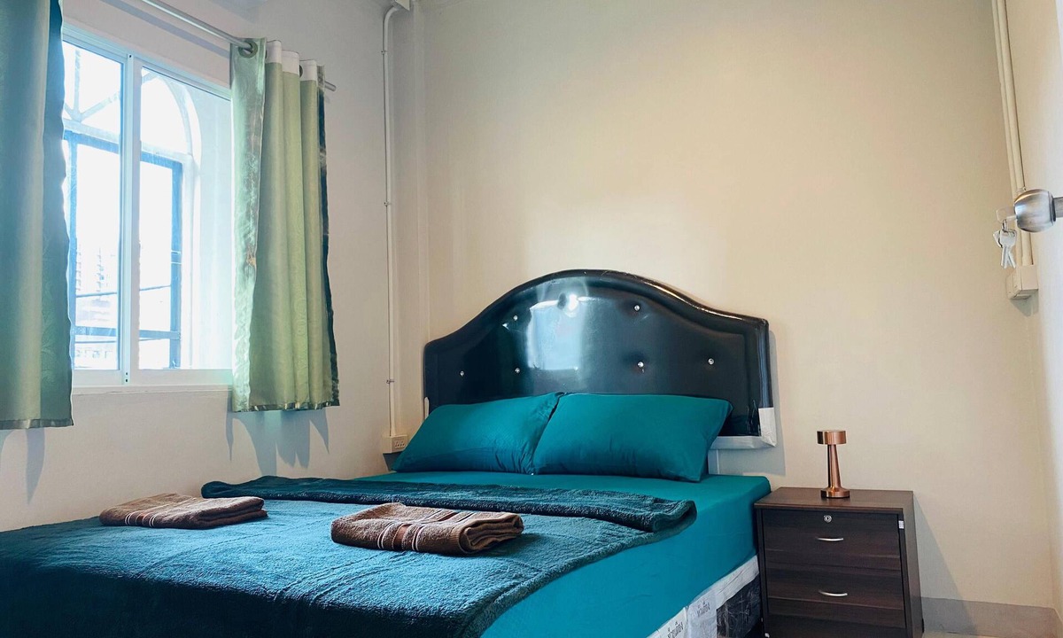 Arun Amarin Hostel | Lemon Tree Khaosan Hostel
