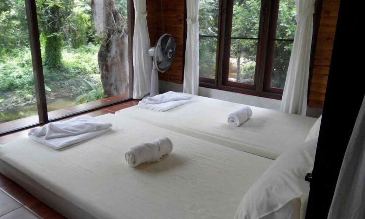 Suan Phueng Hotel | Lundaresort & Orchid