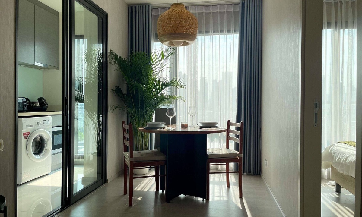 Bang Chak Apartment | luxurious Condo W/Train access