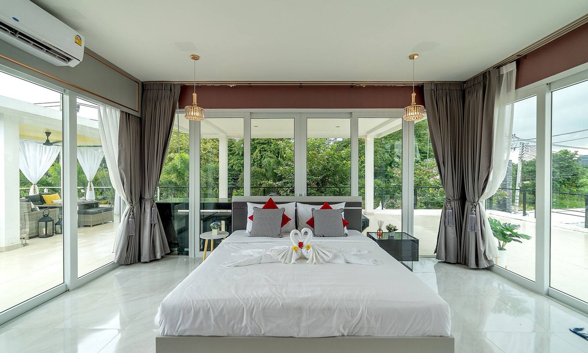 Na Chom Thian Villa | Luxury and Playful 5 Bed Pool Villa - CC