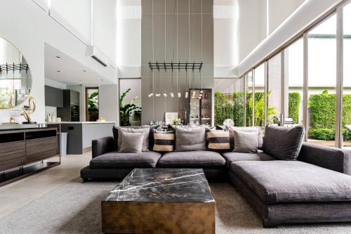 Cherngtalay Villa | Luxury Family Villa Bang Tao - 12m Pool & Garden