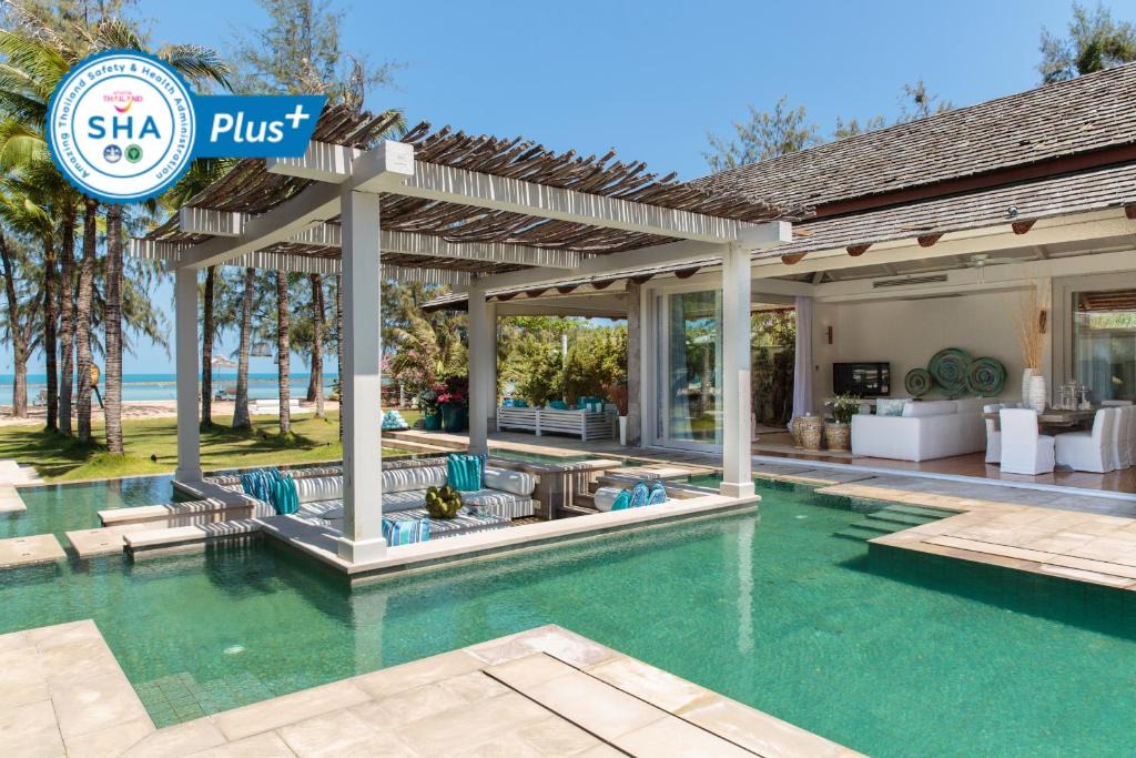 Bophut Villa | Mia Beach, beach villa and events