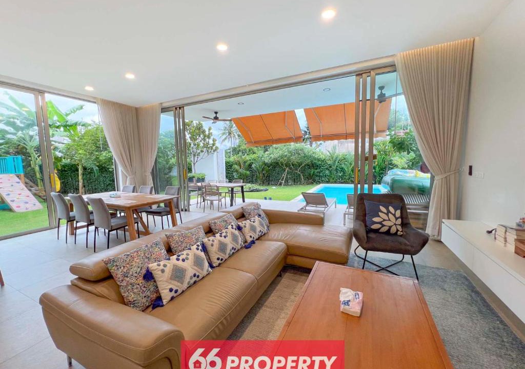 Su Thep Villa | Minimal Luxury Villa HUGE Garden - 10 min to Nimman and Old City