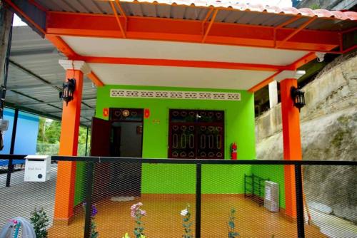 Betong House | Mist Pat Stay