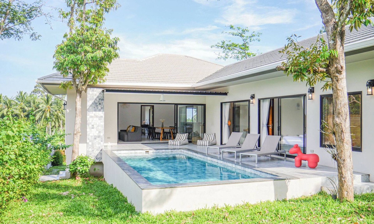 Lamai Villa | Modern 4-bedroom villa in Lamai with private pool and jungle views