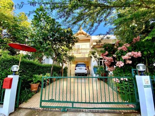 Nong Chom Villa | Modern Thai Style Garden Home