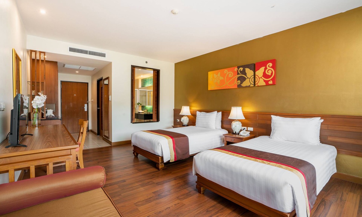 Sa Khu Resort | Naithonburi Beach Resort