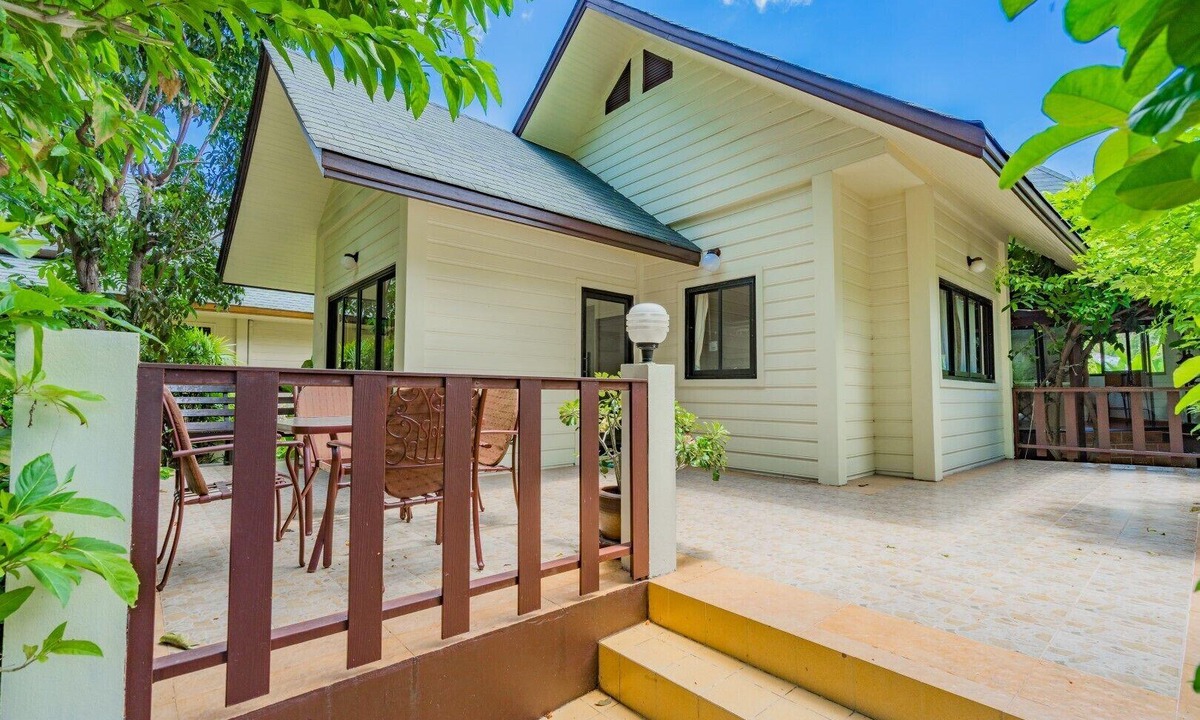 Hua Thanon Villa | Natien Beach and Garden Villa, very close to the beach, private and spacious