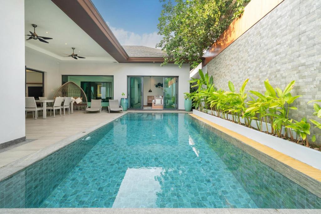 Choeng Thale Villa | Nicky Villa Luxury Private Haven in BangTao Laguna