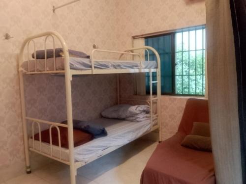 Chamkar Mon House | No signboard