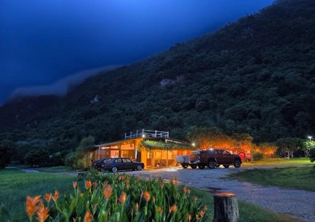 Lan Sak Resort | NUBDAO 168 Homestay นับดาว168 โฮมสเตย์