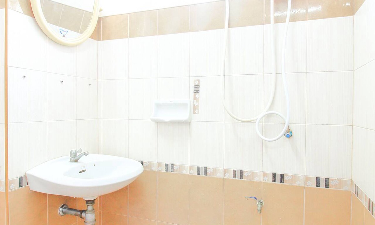 Racha Thewa Hotel | Ok Home Airport