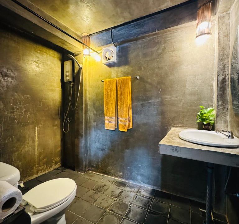 Sangkat Sla Kram House | Old Khmer House