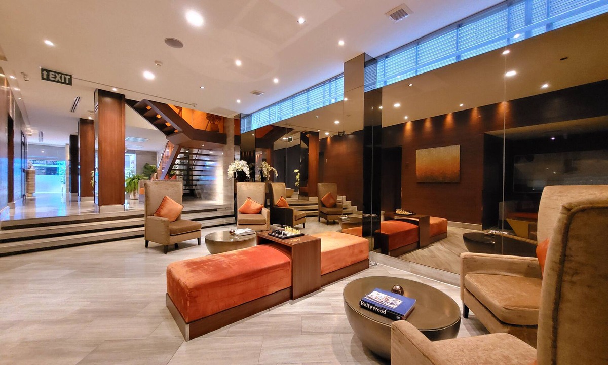 Nana Hotel | On8 Sukhumvit Nana Bangkok
