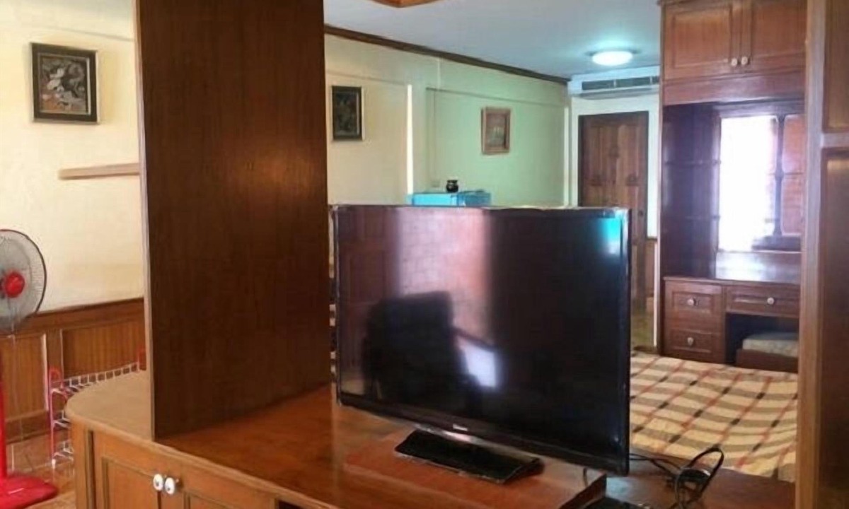 Karon Apartment | One Bedroom with Kitchen & Balcony #6