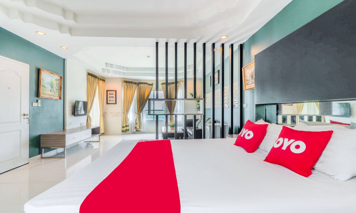Suphan Buri Hotel | OYO 926 Sydney Resort