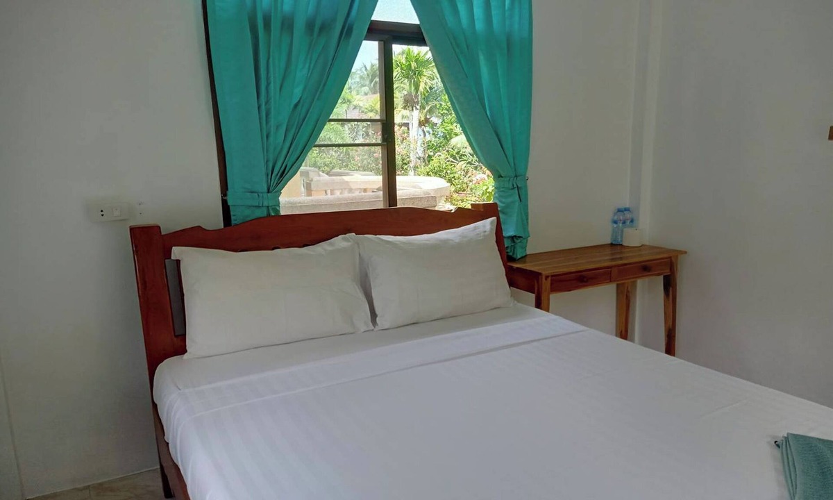Mae Nam Resort | Palm Point Village