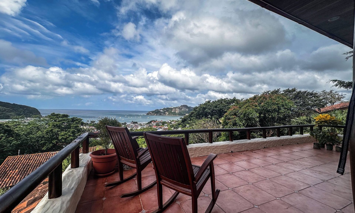 San Juan del Sur Apartment | Panoramic Bay & Forest Views Pelican Eyes Studio WiFi, AC in San Juan Del Sur
