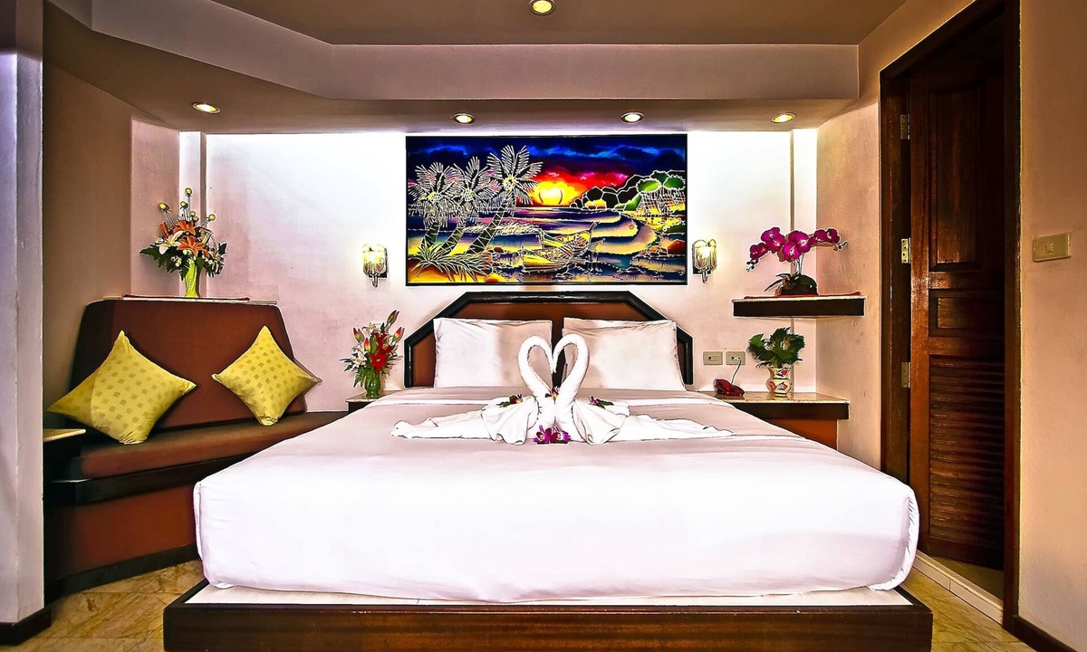 Karon Hotel | Paradise Inn