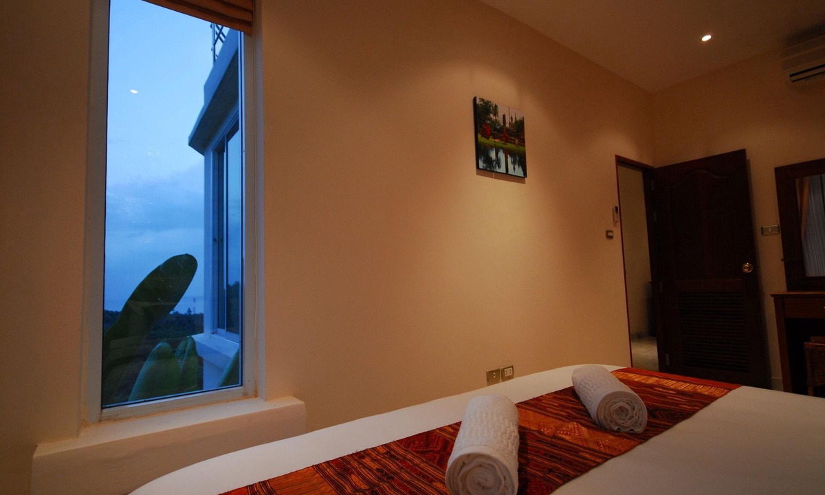 Maret Villa | Paradise Villa stunning sea views.