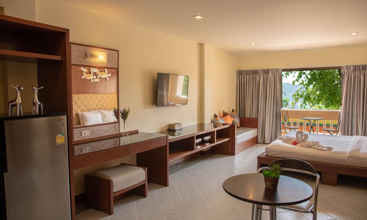 Phuket Hotel | Park 38 Hotel