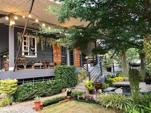 Kanchanaburi Villa | Patchara House - พชร เฮ้าส์ กาญจนบุรี